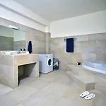 Paros House 01 *