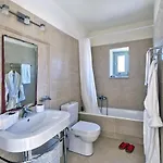 Paros House 01 נאוסה