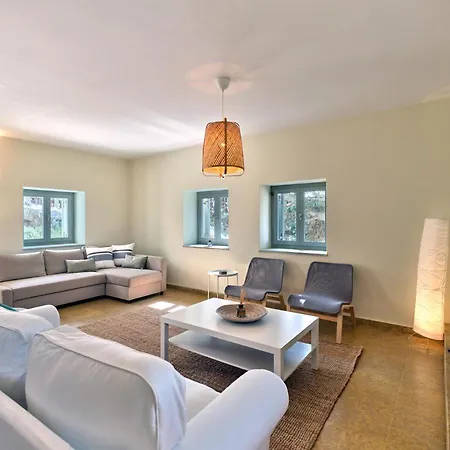 Holiday home Paros House 01